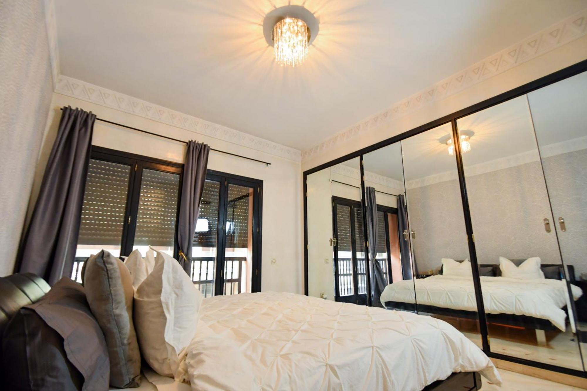 Appartement Haut Standing Gueliz Plaza Marakeş Dış mekan fotoğraf